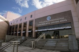 Comissão de Justiça da Assembleia aprova desconto de mensalidades escolares. Foto: Divulgação/Ales