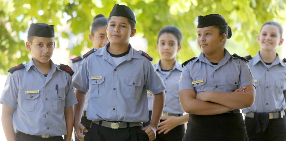 Escola militar