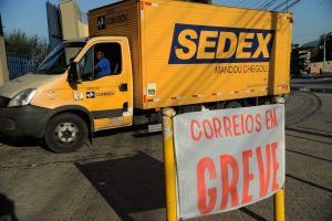 Greve nacional dos Correios teve 70% de adesão, afirmam federações. Foto: Fernando Frazão/Agência Brasil