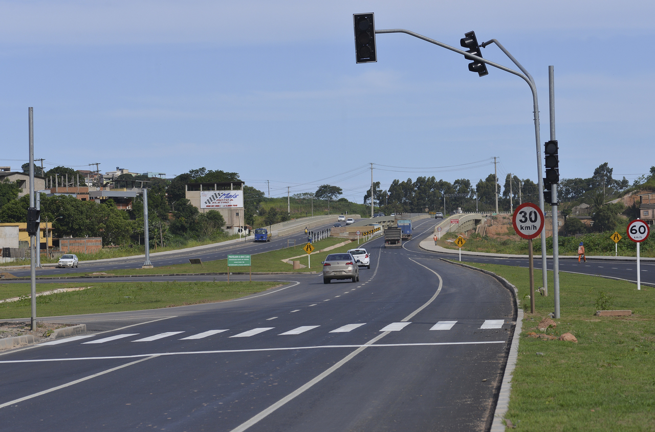 RODOVIA LESTE OESTE