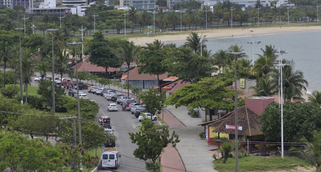 Prefeitura abre novo edital para quiosques da Curva da Jurema. Foto: Chico Guedes