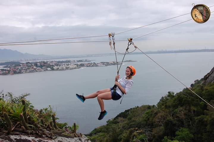 Tirolesa Morro do Moreno