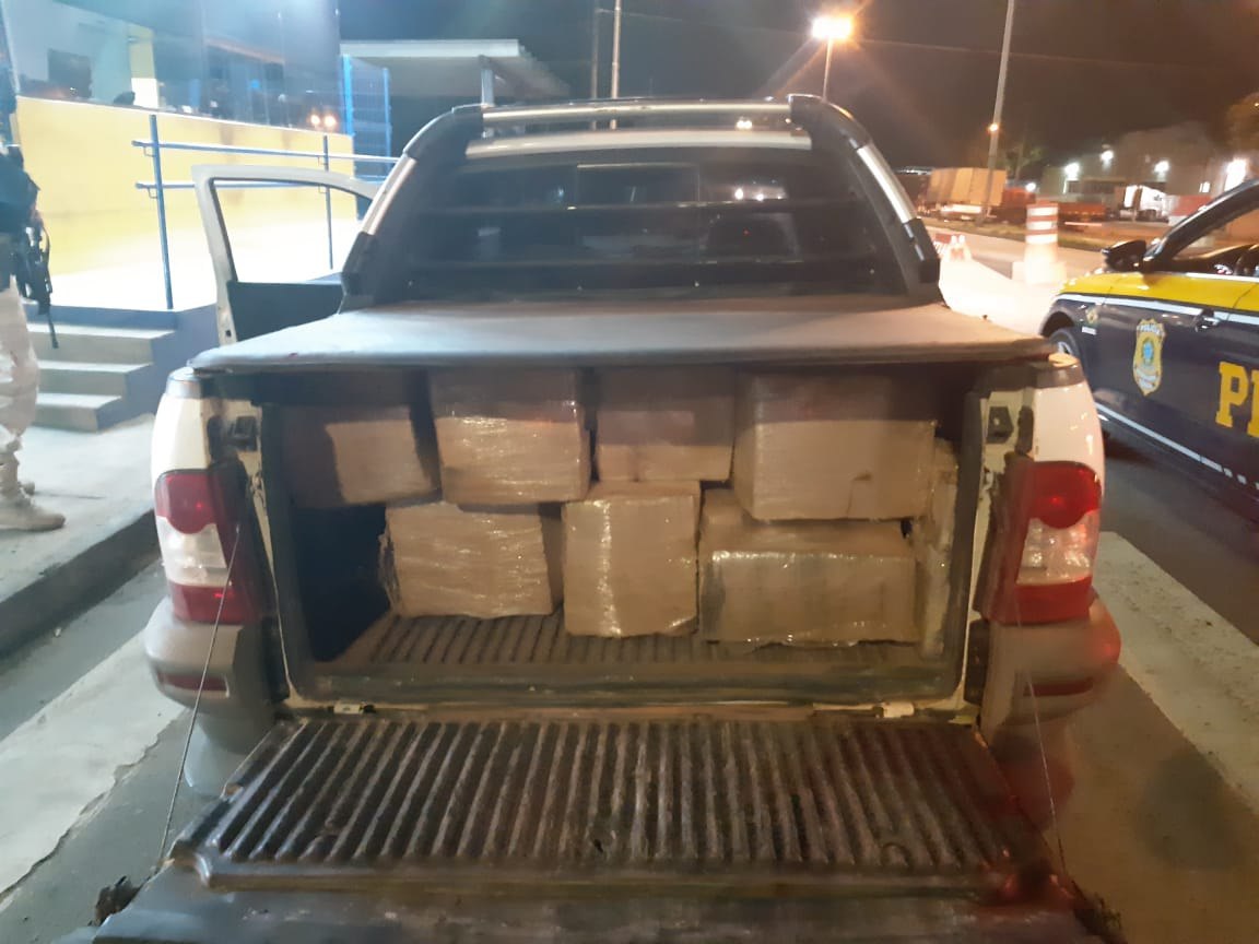 PRF apreende 400kg maconha