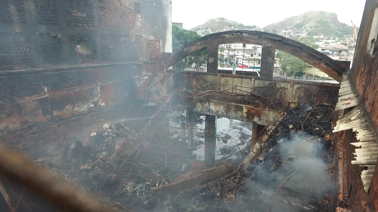 Incêndio Vila Rubim