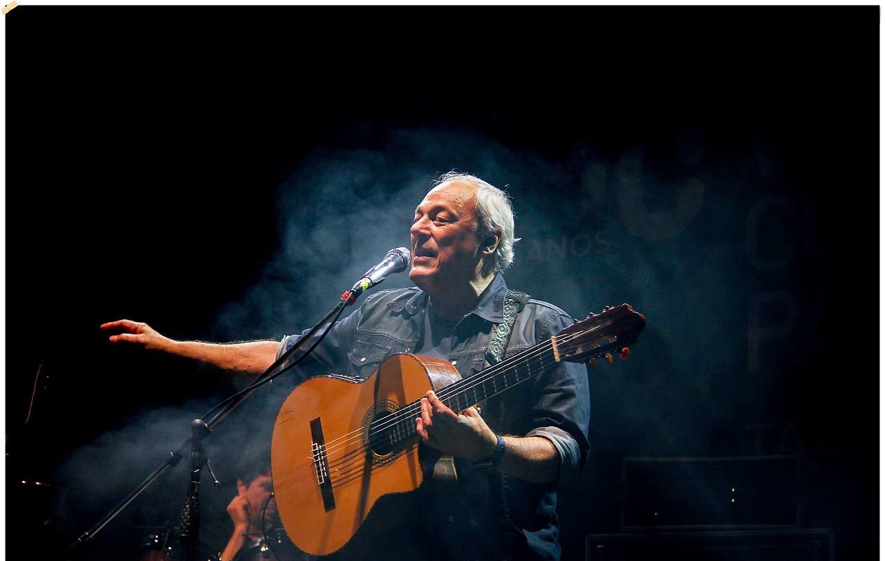 Toquinho participa de turnê que celebra momentos importantes da MPB, junto com Ivan Lins e MPB4. Eles estarão em Vitória amanhã. Foto: Divulgação