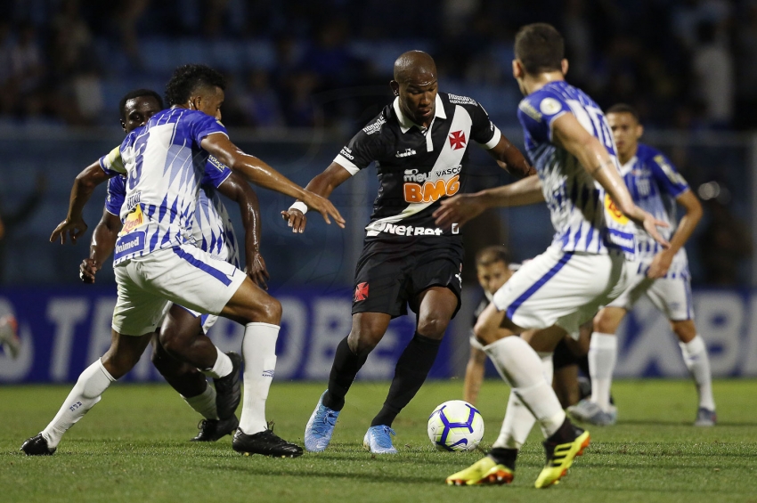 Empate sem gols com o Vasco pode ter sido a última partida de Alberto Valentim no clube catarinense. O treinador está perto de acertar seu retorno para o Botafogo. Foto: Divulgação/Vasco