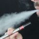 Alerta: Cigarro eletrônico não tem controle de composição. Foto: Lindsay Fox/Pixabay