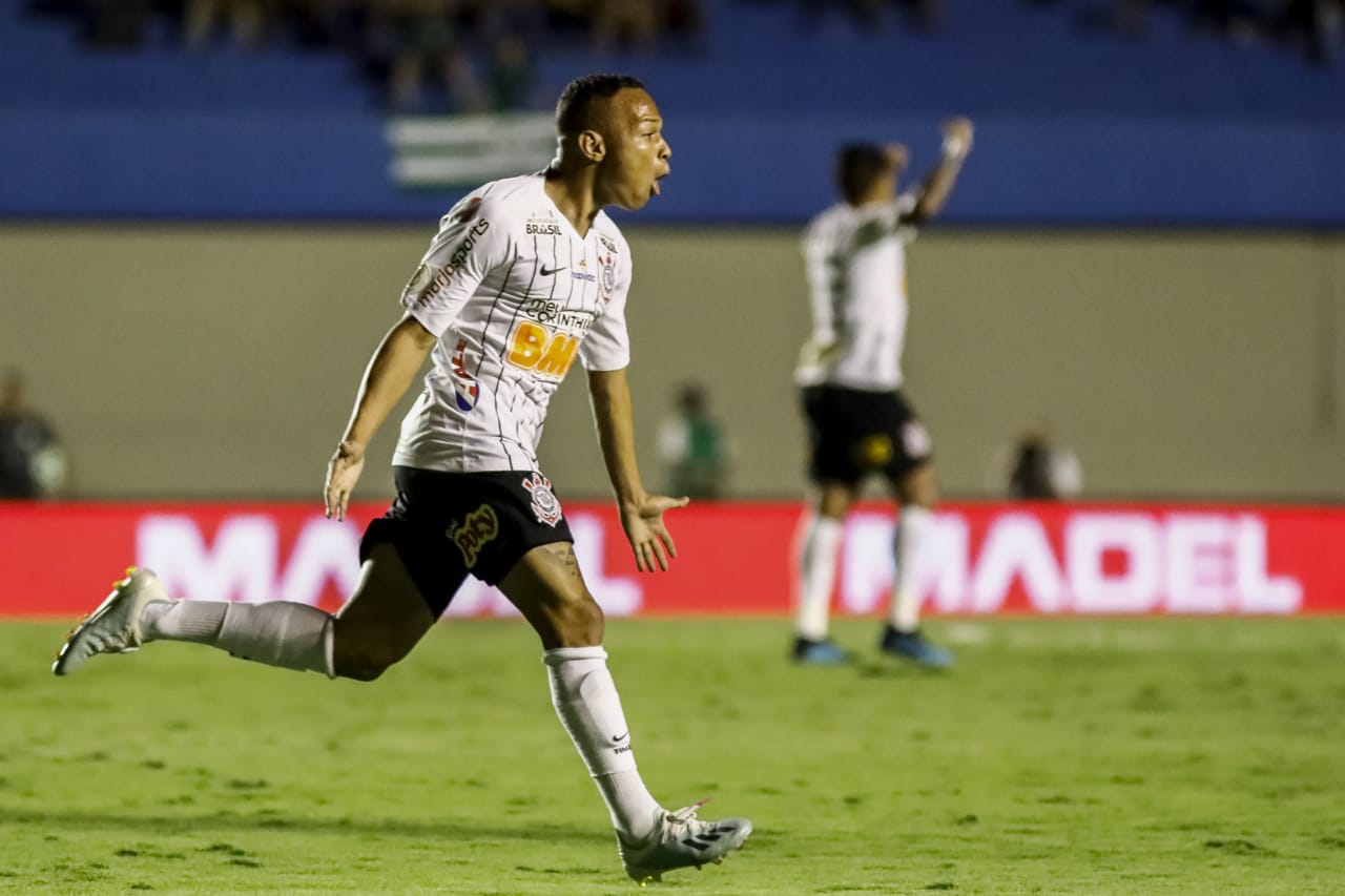 O Corinthians saiu na frente logo no início da partida, aos 10 minutos do primeiro tempo, com o gol de Janderson. É o seu primeiro pela equipe profissional. Foto: Rodrigo Gazzanel/Agência Corinthians
