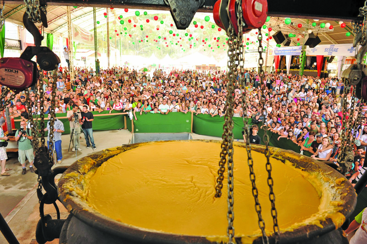 Tombo da polenta que acontece em Venda Nova do Imigrante Foto: Divulgação