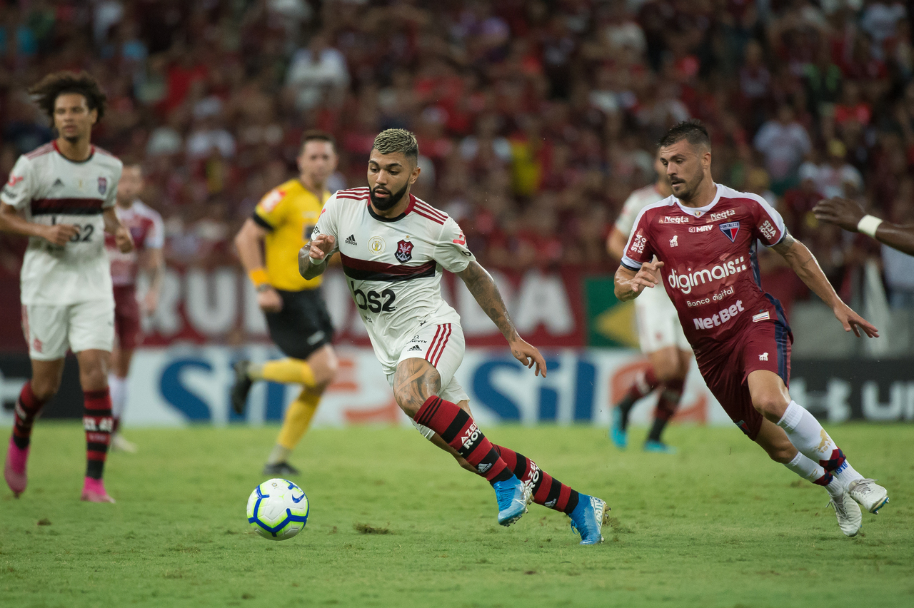 Bruno Melo abriu o placar para o Fortaleza aos 15 do segundo tempo. Gabigol empatou aos 37, e Reinier ampliou, aos 43 minutos. Foto: Alexandre Vidal / Flamengo