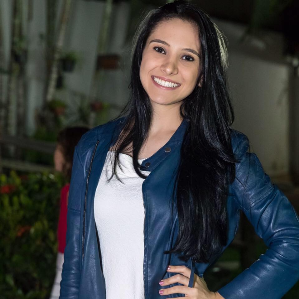A médica Ana Carolina precisa de doação. Foto: Reprodução/Facebook