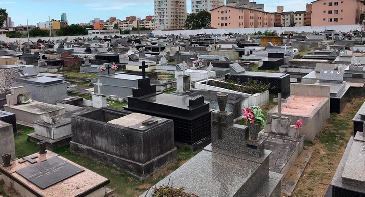 Prefeitura da Serra faz limpeza em cemitérios. Foto: Divulgação/Prefeitura Municipal da Serra