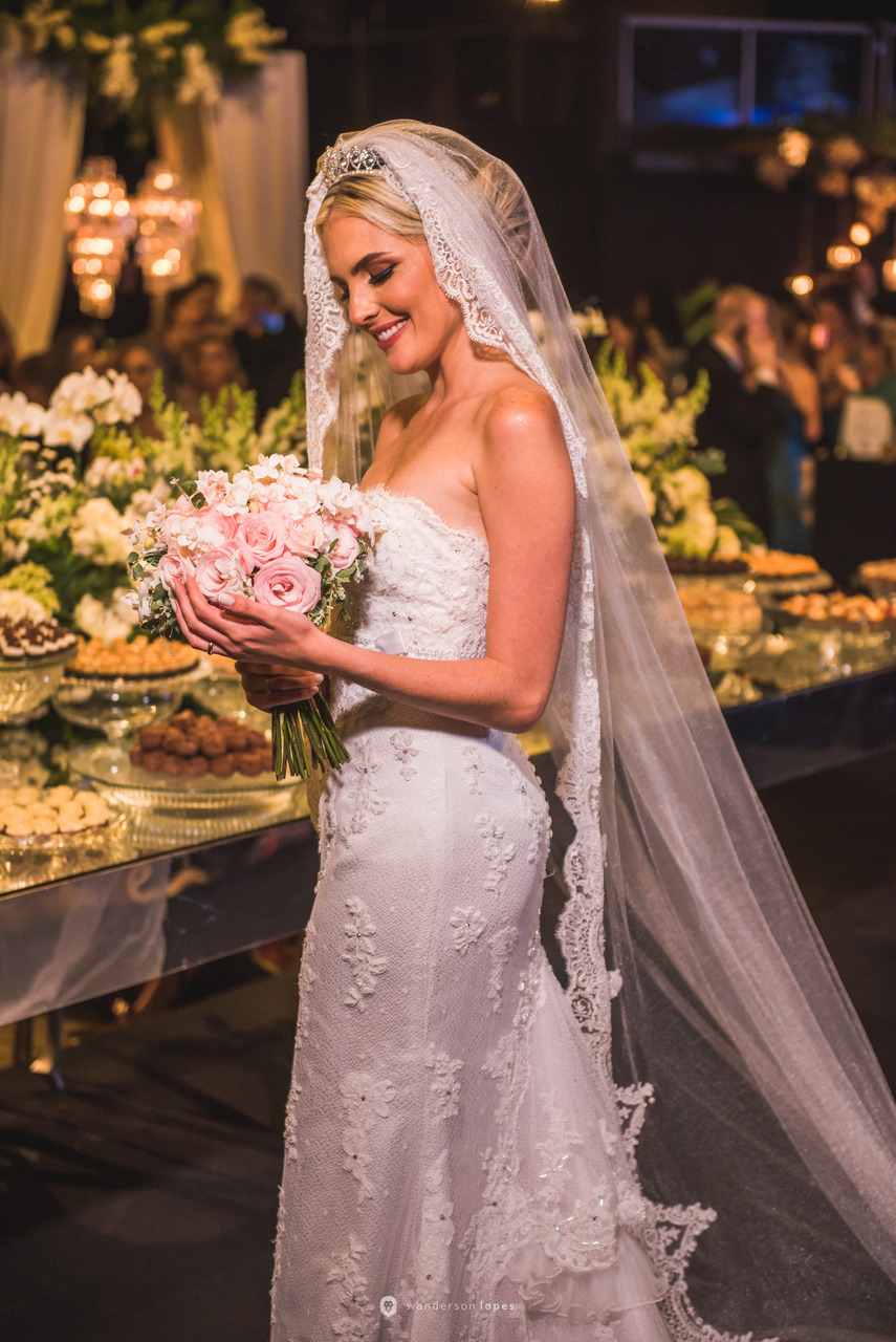 A linda Amanda se casou na última semana com Giovane Lougon. Foto: Wanderson Lopes