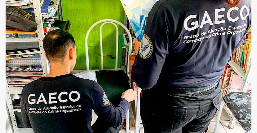 A ação conta com a participação de agentes do Gaeco, da Promotoria de Justiça de Rio Bananal e o Núcleo de Inteligência da Assessoria Militar do MPES. Foto: Divulgação/MPES