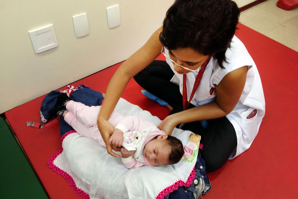 Câmara aprova MP que garante pensão a crianças afetadas por vírus Zika. Foto: Sumaia Villela/Agência Brasil