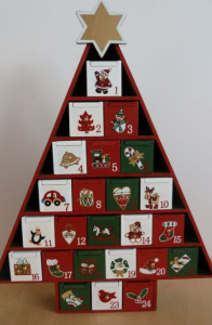 Durante o Pakkekalender, presentes são trocados diariamente de 1º a 24 de dezembro. Foto: Pinterest