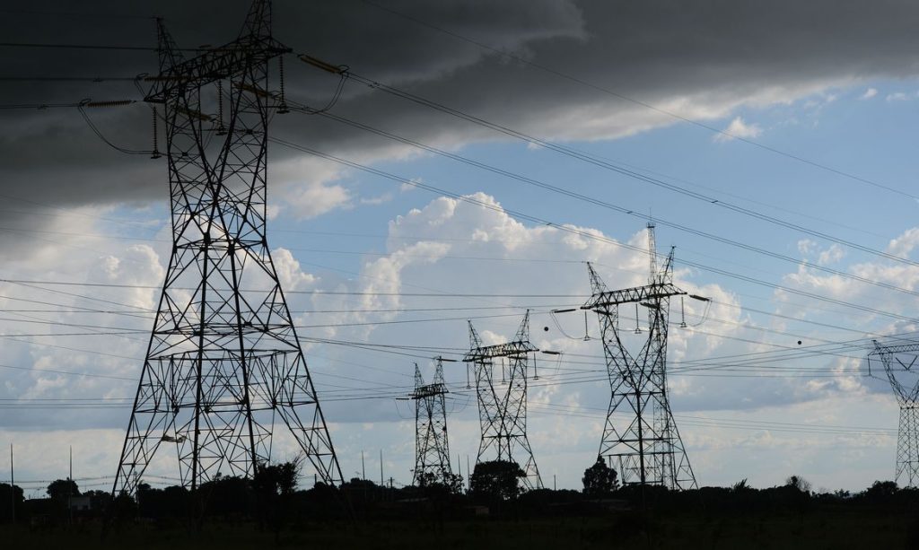 Em meio ao coronavírus, clientes inadimplentes não terão energia cortada por 90 dias. Foto: ABR/Agência Brasil