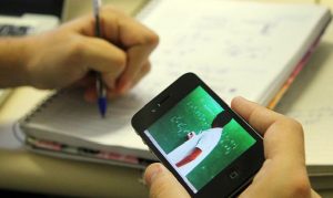 Aluno faz aula online para o Enem. Foto: Divulgação/MCTIC