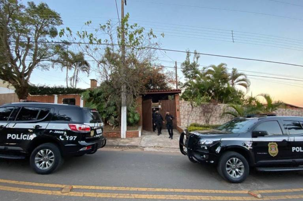 Queiroz estava há cerca de um ano em imóvel do advogado de Bolsonaro, diz polícia. Foto: Divulgação