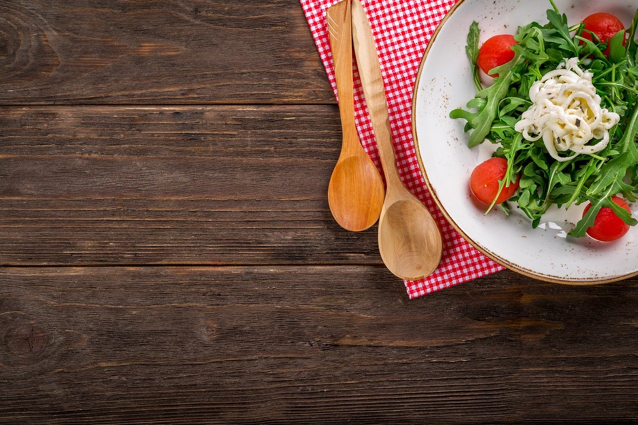 Alimentos; saúde; nutrição; salada. Foto: Pixabay