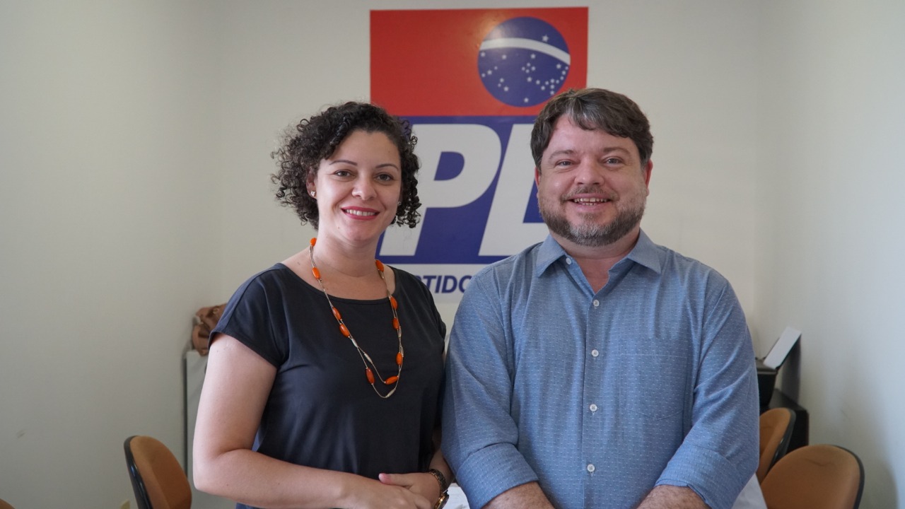 Halpher com sua vice Juliana Prado Costa. Foto: Divulgação