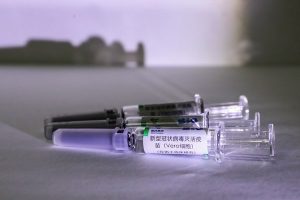 Consórcio para comprar vacina esbarra em problema político, dizem especialistas. Foto: Xinhua