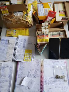 Material apreendido com suspeitos de agiotagem em Colatina. Foto: Divulgação/Polícia Civil