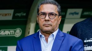 Vanderlei Luxemburgo, técnico, testou positivo para covid pela segunda vez. Foto: redes sociais