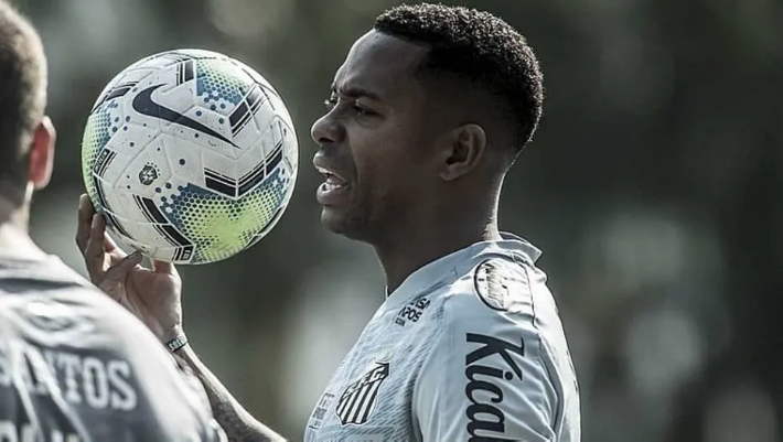 Em novas conversas, Robinho aconselhou amigo a voltar para o Brasil para não ser preso. Foto: Ivan Storti/Santos FC