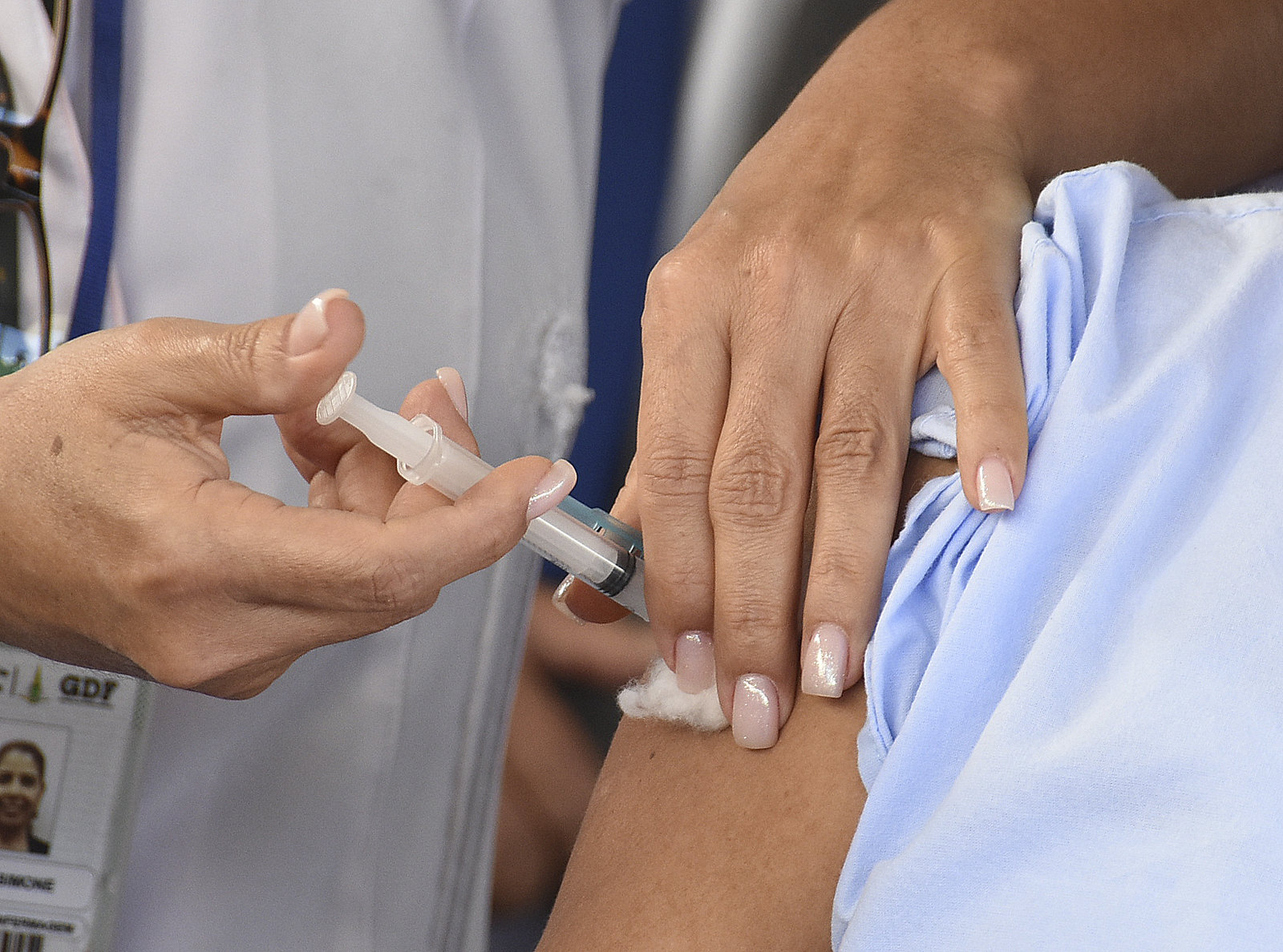 Xepa de vacinas em SP gera espera de até 500 pessoas. Fotos: Tony Winston/MS