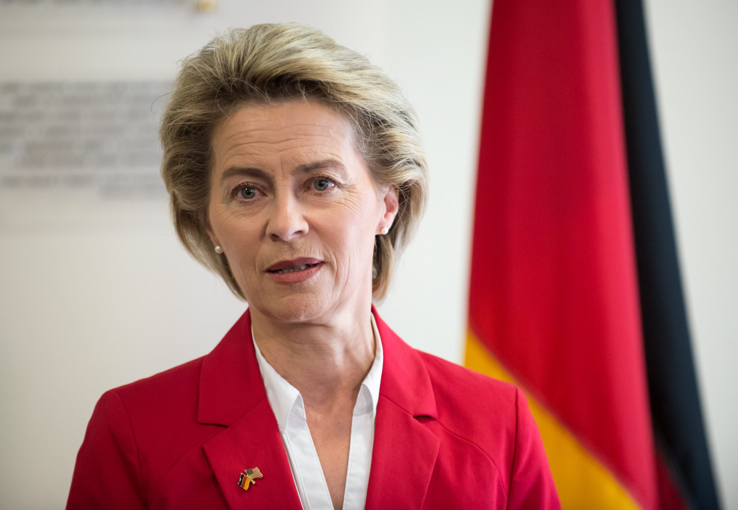 Ursula von der Leyen, presidente da Comissão Européia. (Foto: Sgt. Jette Carr / Força Aérea Americana)