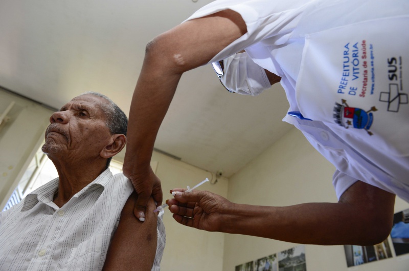 Alerta de fake news: é falso link que circula para vacinação contra a Covid-19. Foto: Elizabeth Nader/PMV