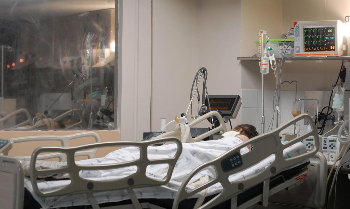 Sesa empresta "kits intubação" a hospitais privados