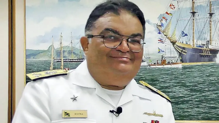 O almirante Flávio Rocha, que comanda a Secretaria de Assuntos Estratégicos, assume o cargo e acumula as duas funções. Foto: Divulgação/Ministério da Defesa