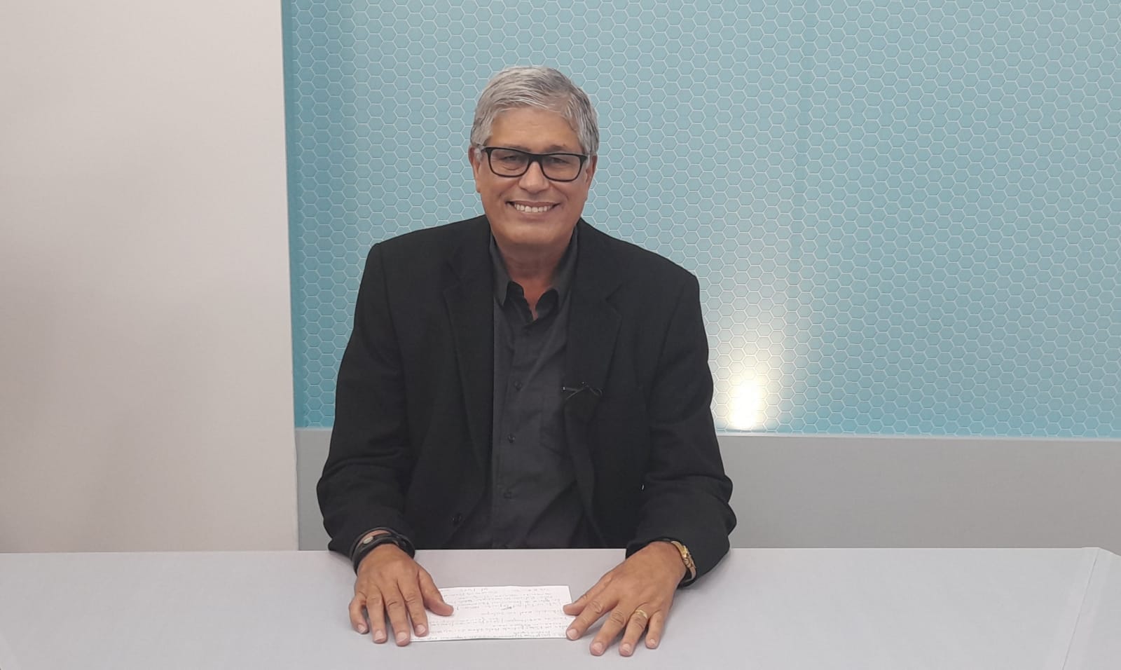 O apresentador Ferreira Neto. Foto: Vinicius Arruda