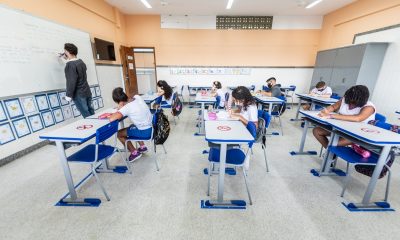 Rede de ensino de Vitória retoma aulas presenciais, sem revezamento, a partir da próxima quarta-feira (13). Foto: Jansen Lube/PMV