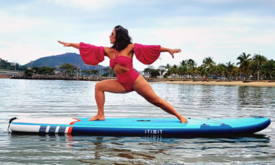 SUP Yoga na Praia do Iate, em Vitória. Foto: Reprodução/Instagram