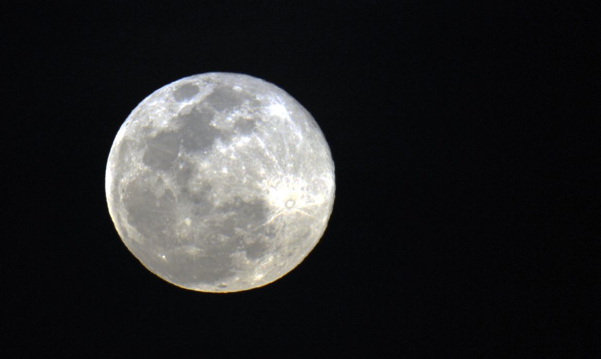 Superlua. Foto: Agência Brasil