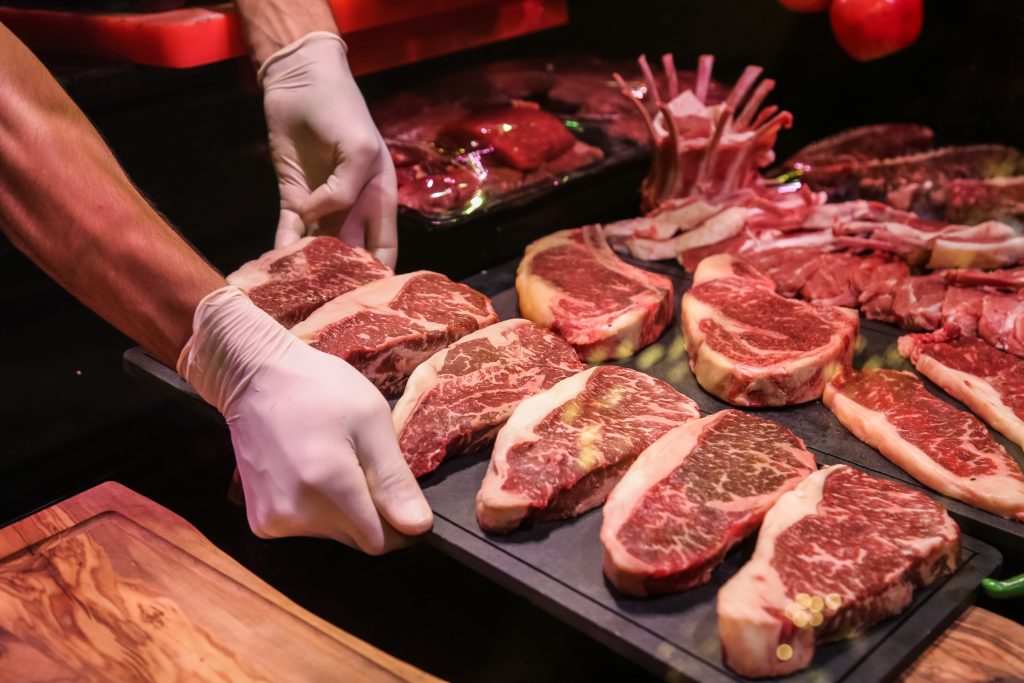 Cortes de carne para churrasco. Foto: FreePik