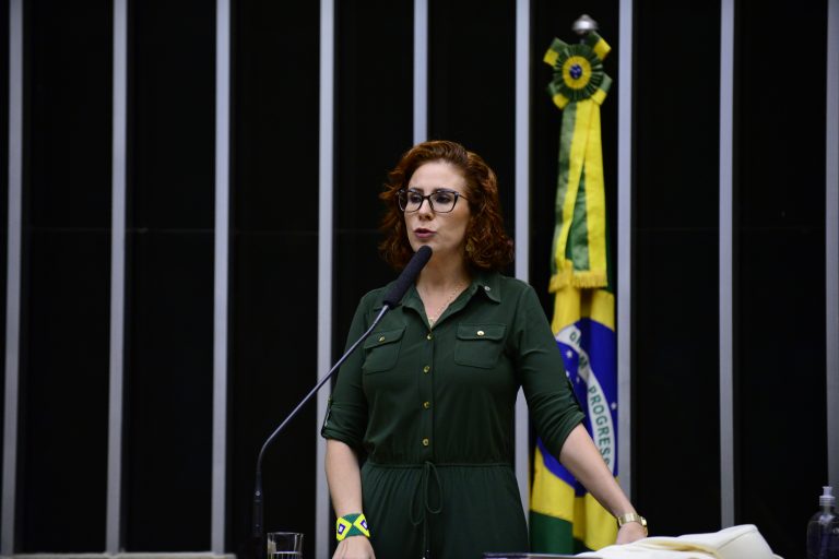 A deputada Carla Zambelli estava foragida e foi presa na Itália. Foto: Divulgação/Câmara