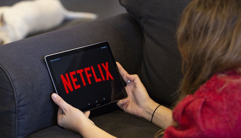 Netflix passa a cobrar taxa extra por senha compartilhada