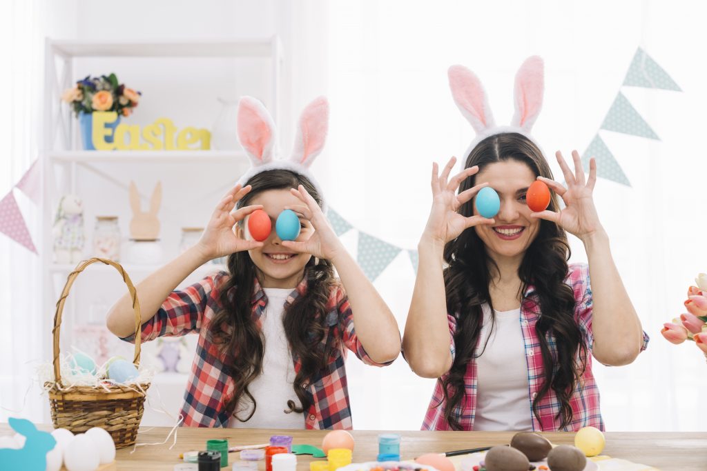 shoppings da na Grande Vitória estão preparando uma série de atrações para as famílias curtirem esta época festiva que é a Páscoa. Foto: Freepik
