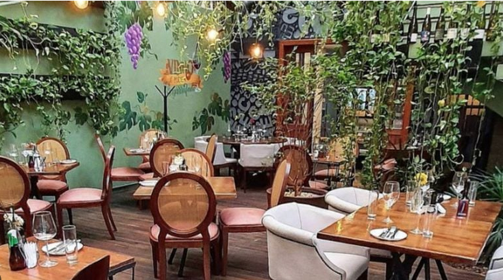 Wine Garden, na Praia do Canto