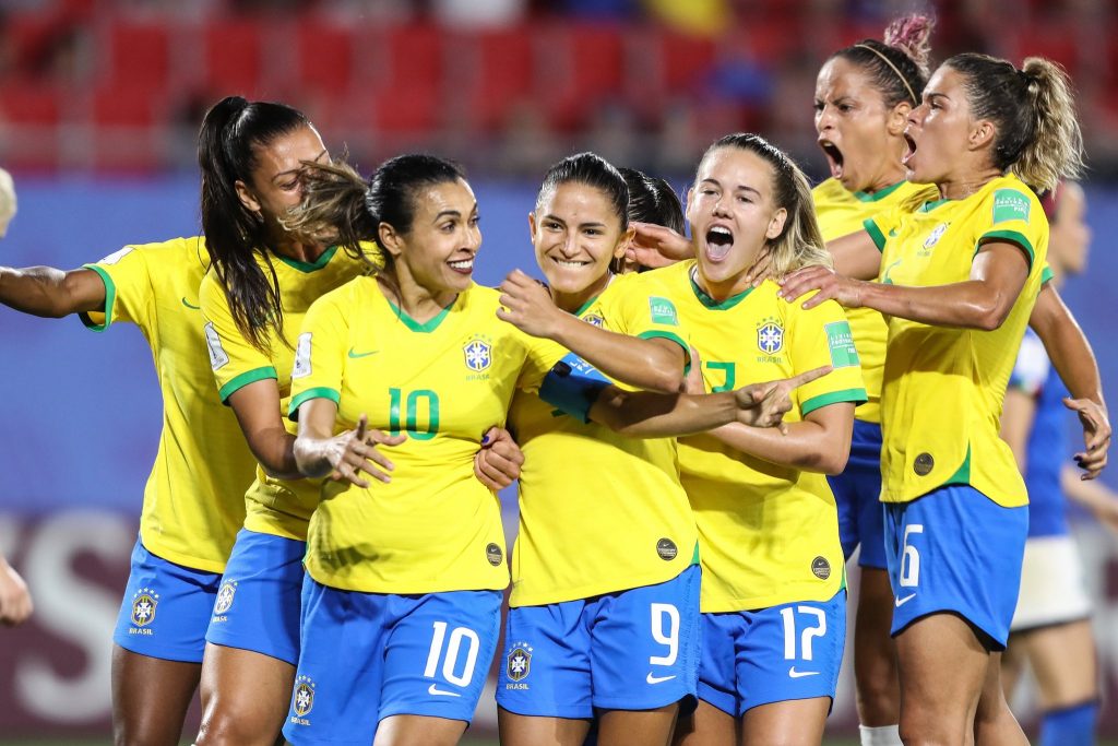 Jogos da Seleção Brasileira Feminina alteram funcionamento de