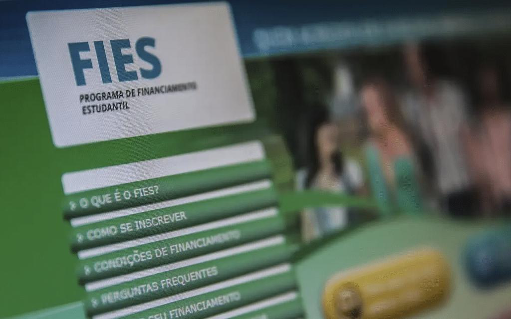 Tela do site do Fies com várias opções para a pessoas clicar