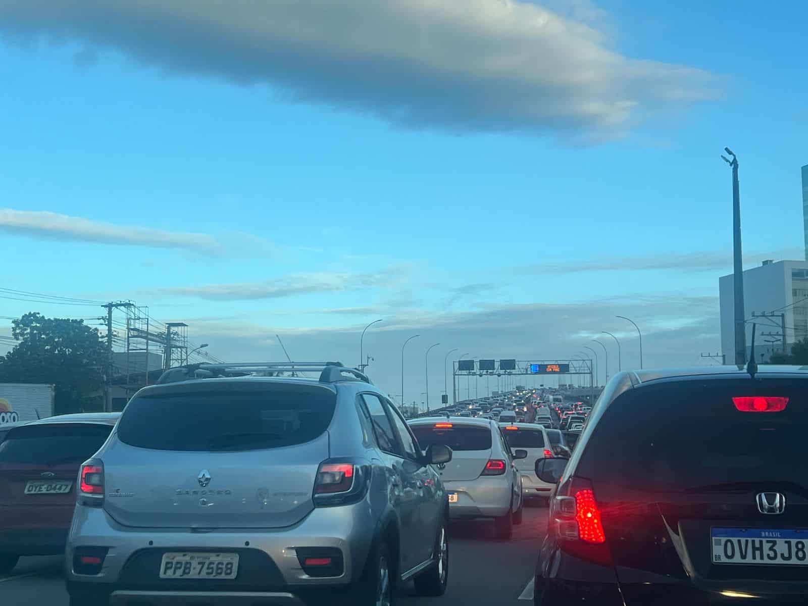 Trânsito na Terceira Ponte