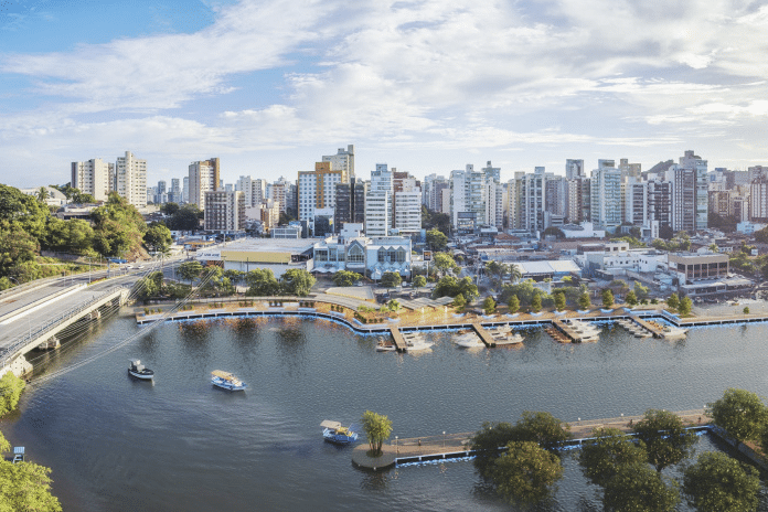 Imagem do projeto de urbanização no Canal de Camburi, em Vitória. Mostra como ficará após as obras