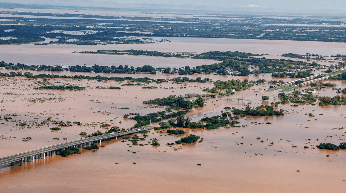 Região do Rio Grande do Sul completamente alagada