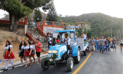 Desfile da Festa Pomitafro em Vila Pavão