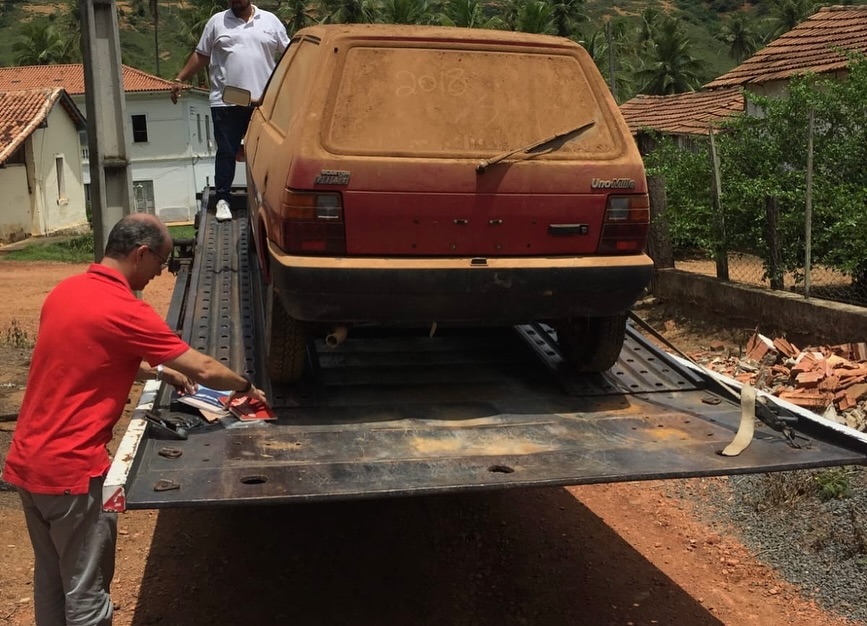 Fiat Uno Mille 1990:1991 é vendido por R$ 100 mil em Lindoia (SP)